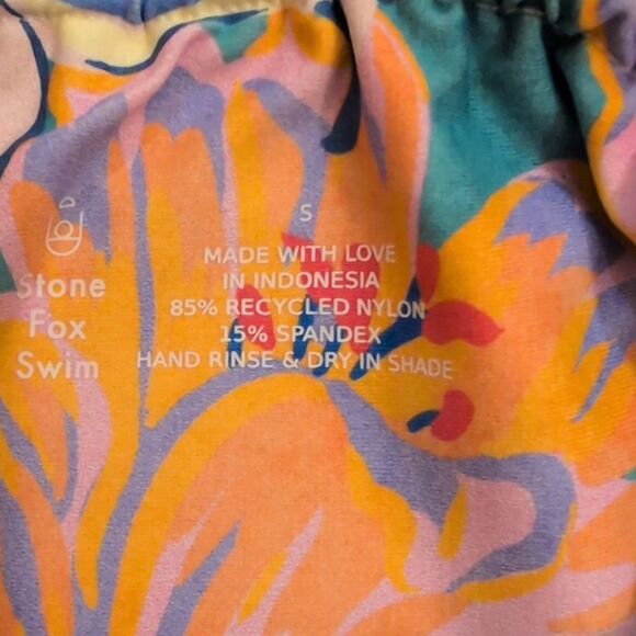 NWT Stone Fox Swim SET Lele Top and River Bottom Tropical Lily Blue Revolve - Picture 12 of 15